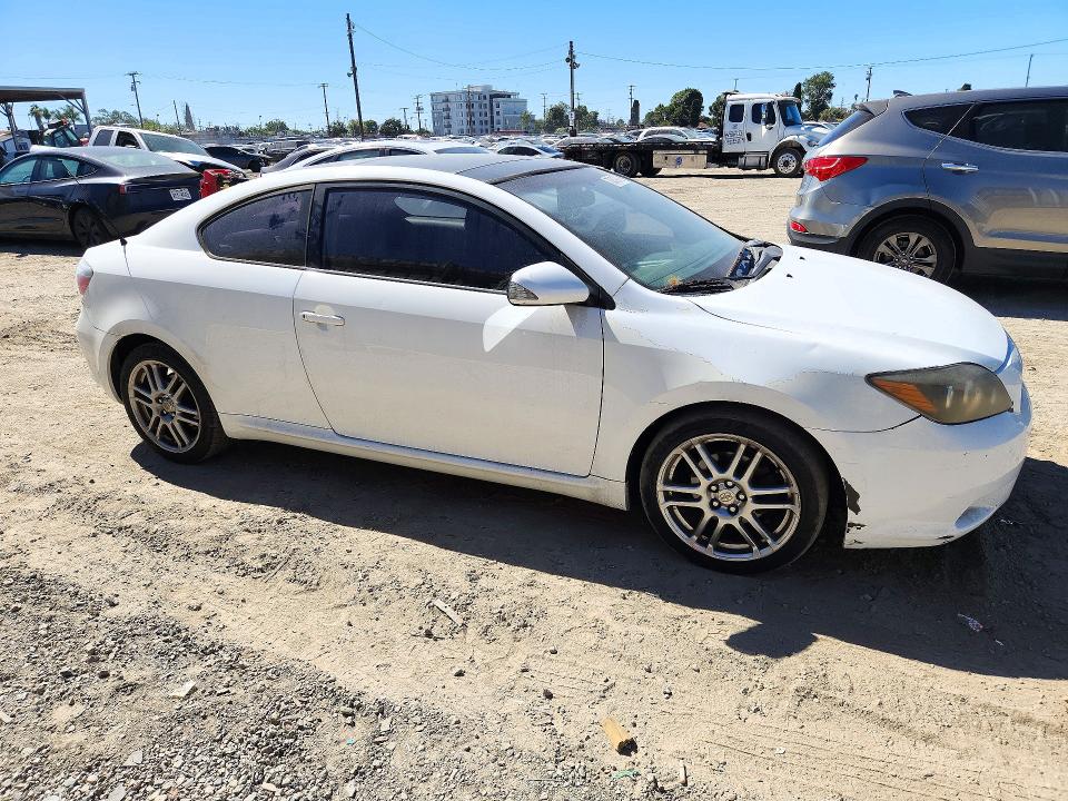 Photo 4 from auction – 2010 SCION TC with VIN JTKDE3B75A0312193