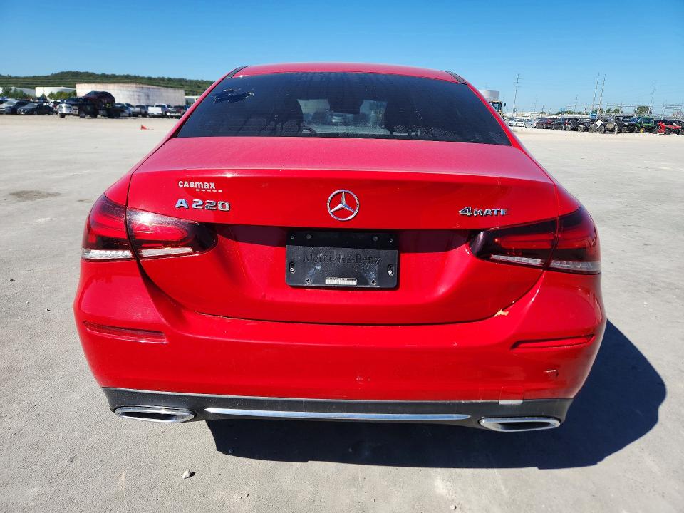 Снимка 6 от търг – 2019 MERCEDES-BENZ A с VIN WDD3G4FB5KW024373