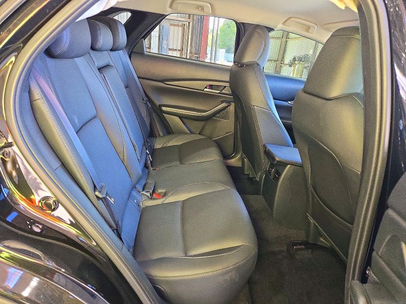 Снимка 11 от търг – 2026 MAZDA CX-30 с VIN 3MVDMBBL1TM201091
