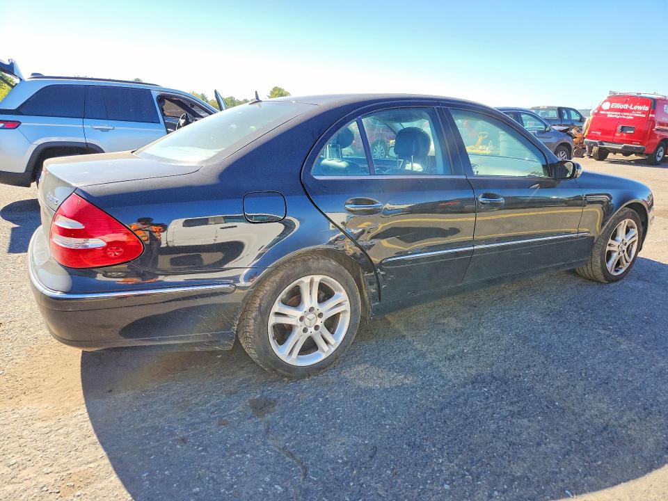 Снимка 3 от търг – 2006 MERCEDES-BENZ E350 с VIN WDBUF87J06X192337