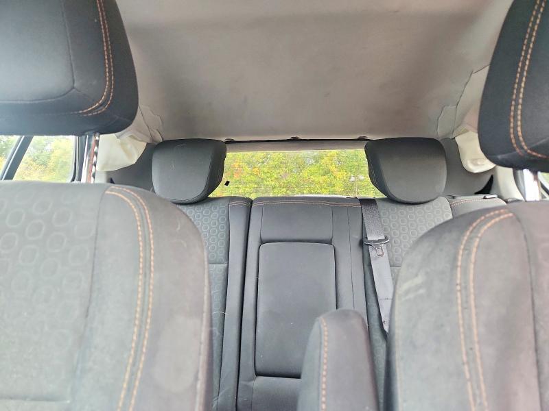 Photo 10 from auction – 2017 CHEVROLET TRAX with VIN 3GNCJNSB3HL284025