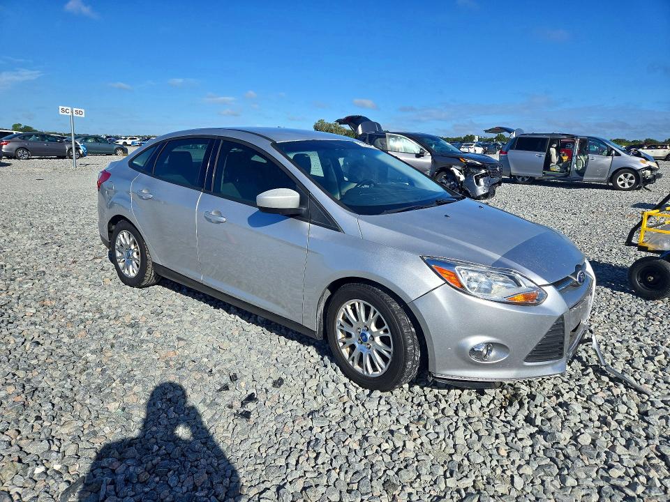Фото 4 с аукциона – 2012 FORD FOCUS с VIN 1FAHP3F25CL121057