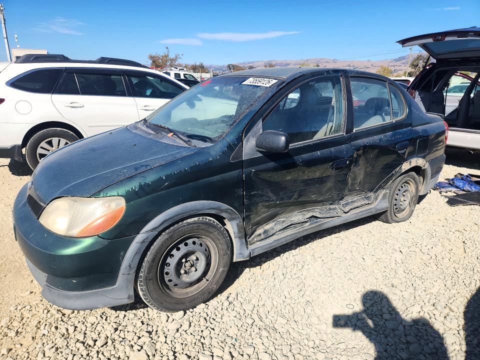 TOYOTA ECHO 2000 with VIN JTDBT1239Y0070931 - Photo from auction