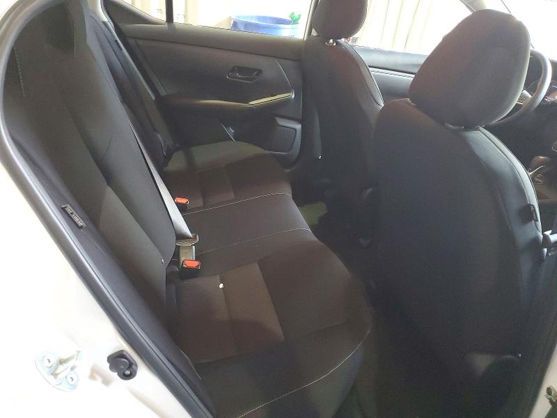 Снимка 10 от търг – 2025 NISSAN SENTRA с VIN 3N1AB8CV2SY327855