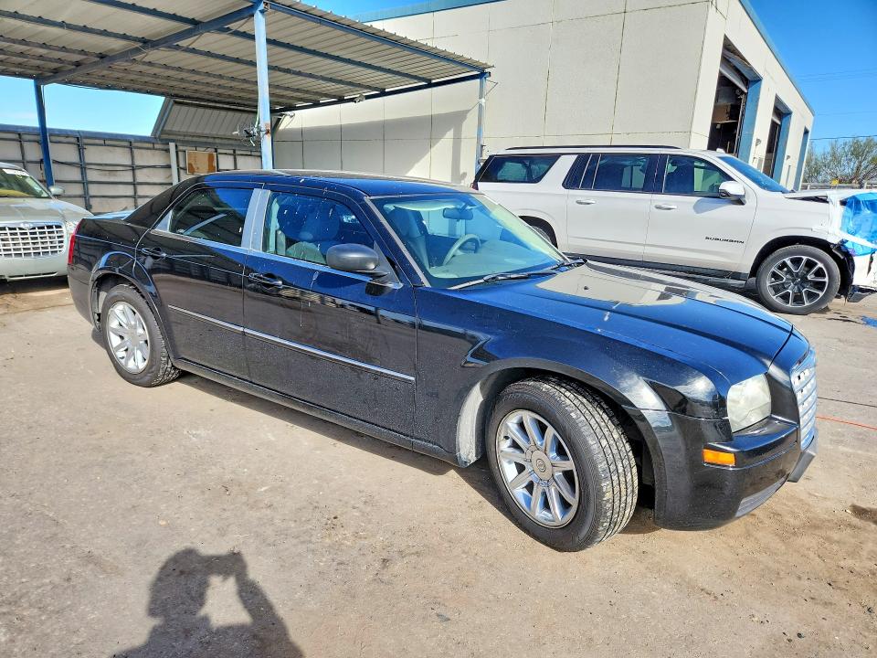 Фото 4 с аукциона – 2009 CHRYSLER 300 с VIN 2C3KA43D39H502820