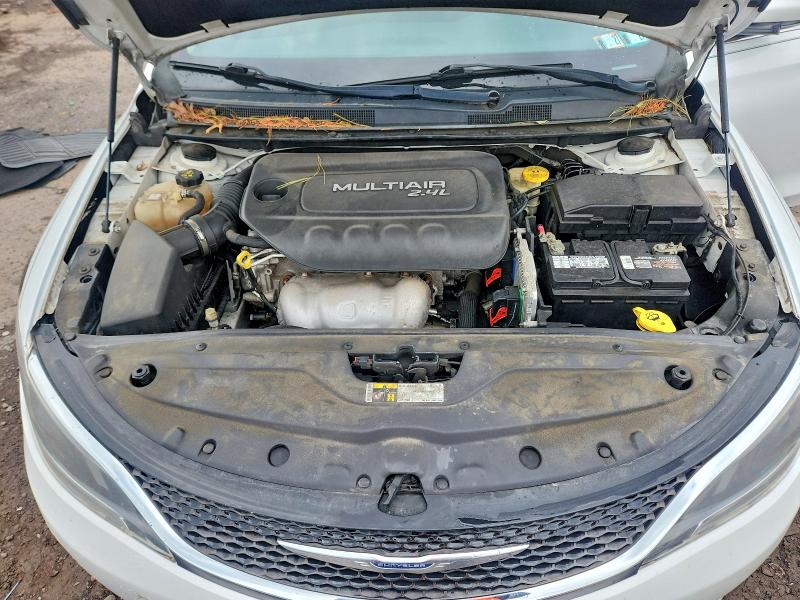 Foto 11 de la subasta – 2016 CHRYSLER 200 con VIN 1C3CCCAB3GN137330