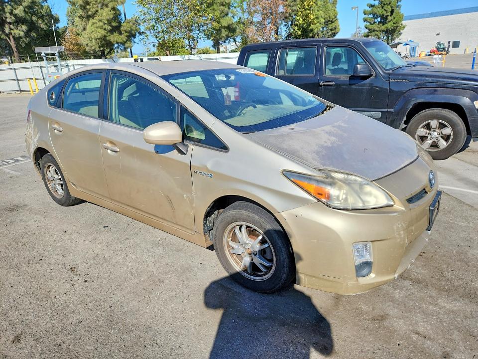Photo 4 from auction – 2010 TOYOTA PRIUS with VIN JTDKN3DU7A1303670