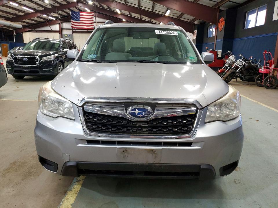 Photo 5 from auction – 2014 SUBARU FORESTER with VIN JF2SJAEC9EH492486