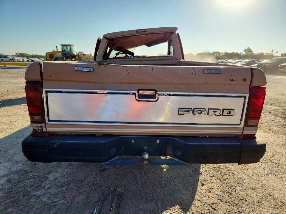 Photo 6 from auction – 1984 FORD RANGER with VIN 1FTCR11S4EUB92869