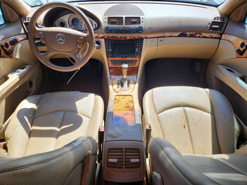 Снимка 8 от търг – 2008 MERCEDES-BENZ E с VIN WDBUF56X88B250098