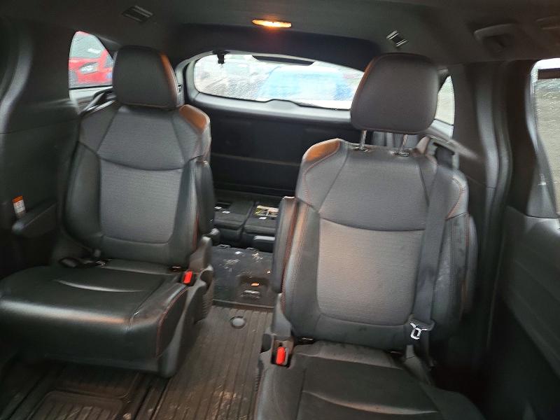 Снимка 10 от търг – 2022 TOYOTA SIENNA с VIN 5TDXRKEC0NS078530
