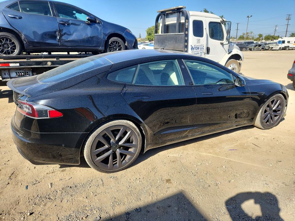 Photo 3 from auction – 2021 TESLA MODEL S with VIN 5YJSA1E68MF432125