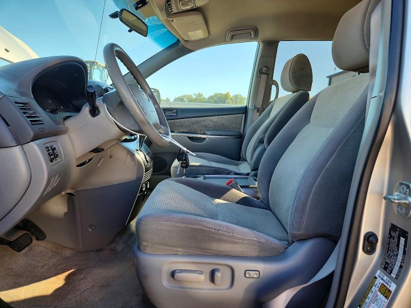 Photo 7 from auction – 2009 TOYOTA SIENNA with VIN 5TDZK23C29S253138