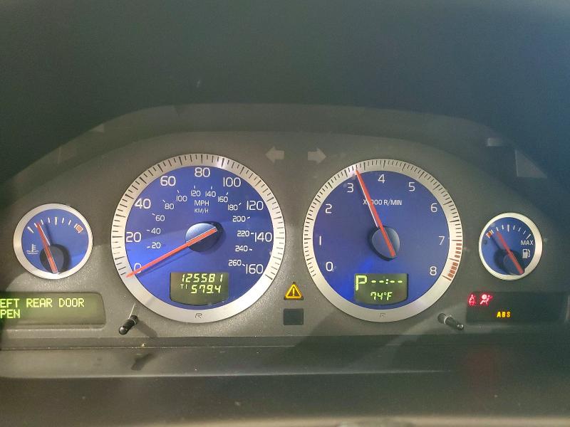Снимка 9 от търг – 2006 VOLVO V70 с VIN YV1SJ527662534527