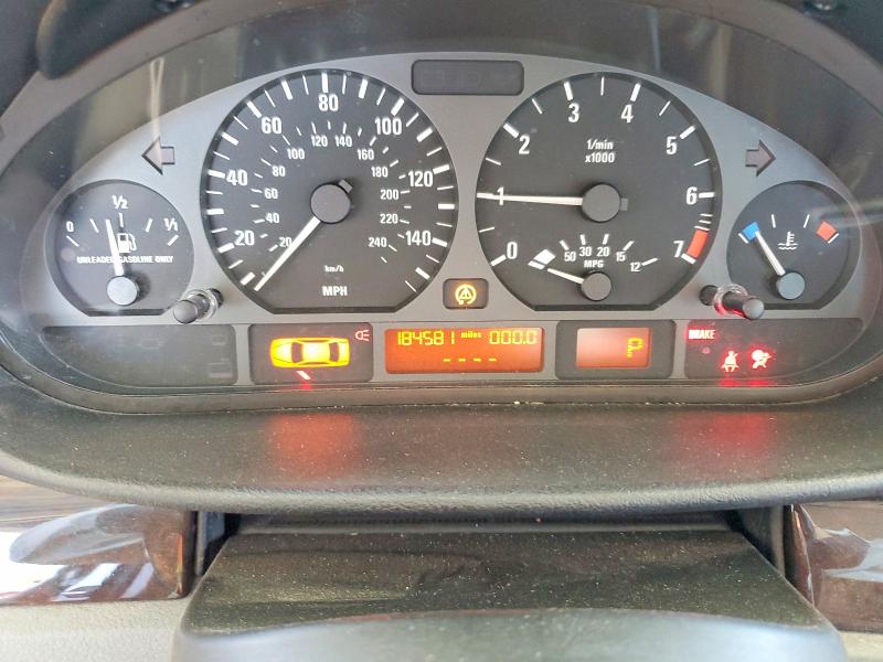 صورة رقم 9 من المزاد - 2003 BMW 325 مع VIN WBAAZ334X3KP81285