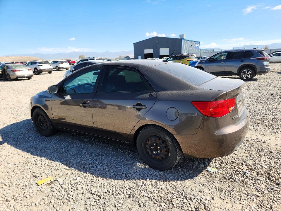 Photo 2 from auction – 2013 KIA FORTE with VIN KNAFU4A29D5739072