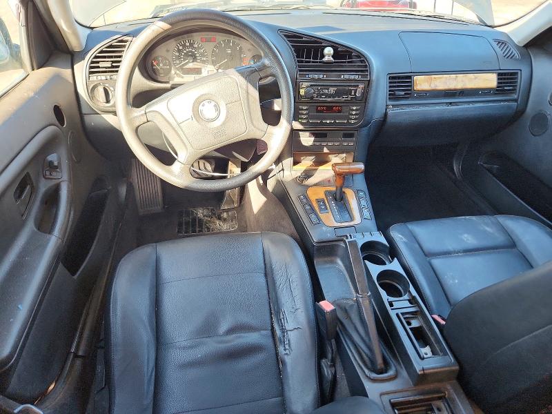 Фото 8 с аукциона – 1996 BMW 318 с VIN 4USCD832XTLC71290