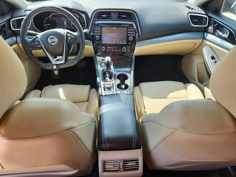 Снимка 8 от търг – 2017 NISSAN MAXIMA с VIN 1N4AA6AP7HC391082
