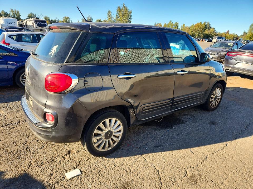Снимка 3 от търг – 2014 FIAT 500L с VIN ZFBCFABH6EZ025883