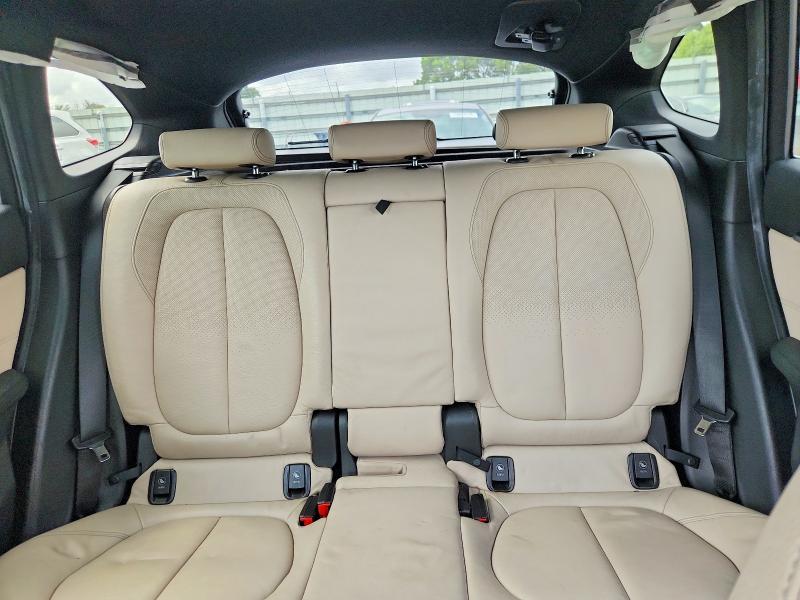 Photo 10 from auction – 2017 BMW X1 with VIN WBXHT3C33H5F70600