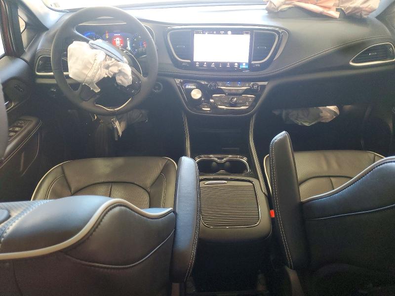 Photo 8 from auction – 2027 CHRYSLER PACIFICA with VIN 2C4RC1GG7VR585695