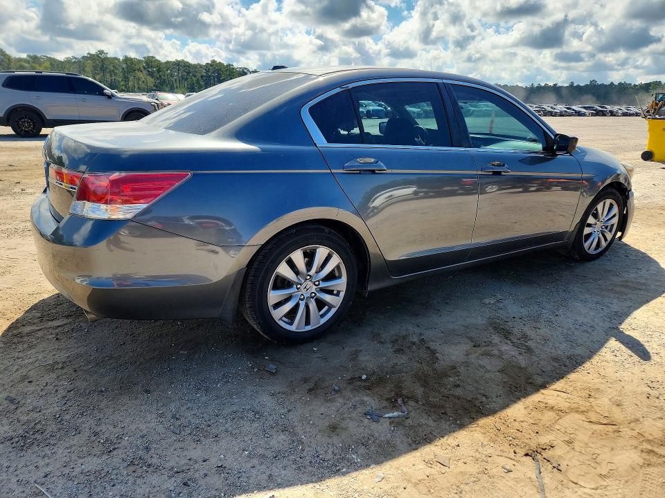 Foto 3 de la subasta – 2012 HONDA ACCORD con VIN 1HGCP2F82CA083500