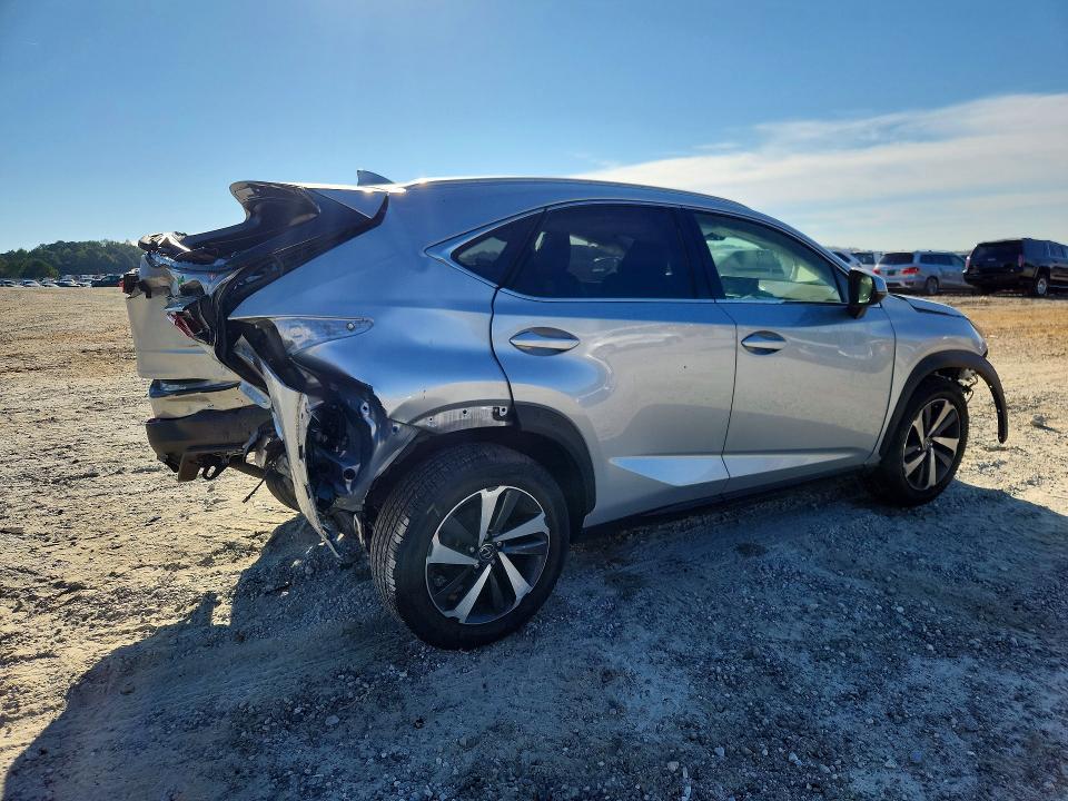 Снимка 3 от търг – 2019 LEXUS NX 300 с VIN JTJYARBZ3K2148356