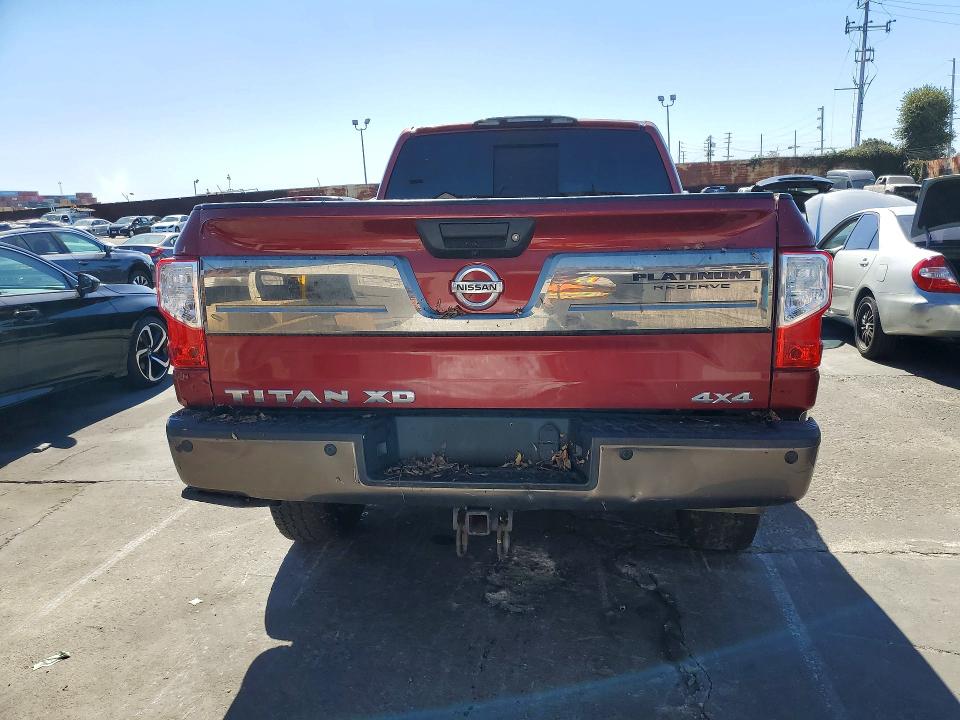 Снимка 6 от търг – 2016 NISSAN TITAN XD с VIN 1N6BA1F46GN502303