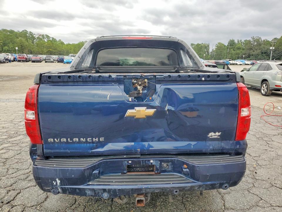 Photo 6 from auction – 2008 CHEVROLET AVALANCHE with VIN 3GNEC12J58G140004