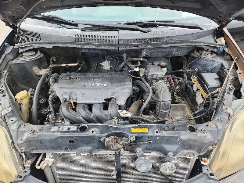 Снимка 11 от търг – 2005 SCION XA с VIN JTKKT624350100709