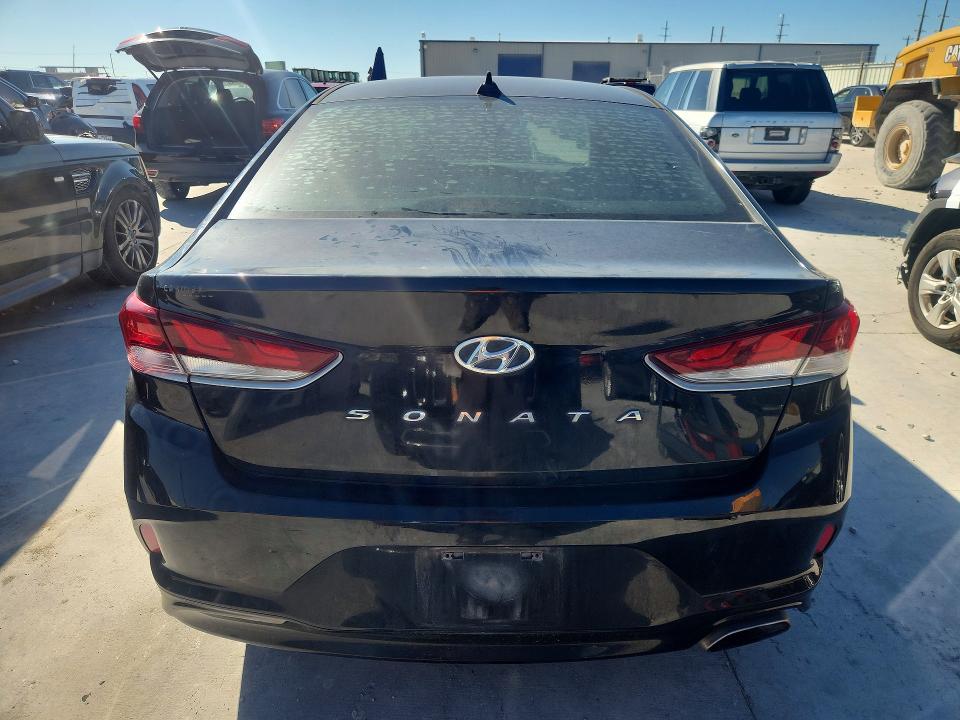 Снимка 6 от търг – 2018 HYUNDAI SONATA с VIN 5NPE34AF9JH654636
