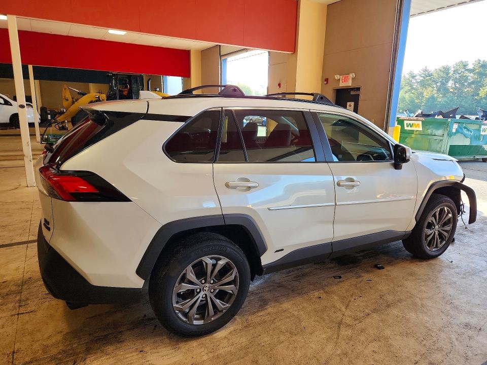 صورة رقم 3 من المزاد - 2024 TOYOTA RAV4 مع VIN 2T3B6RFV5RW069788