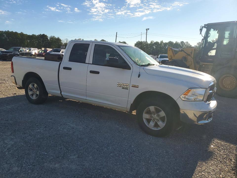 Снимка 4 от търг – 2021 RAM 1500 CLASSIC с VIN 1C6RR6FTXMS517793