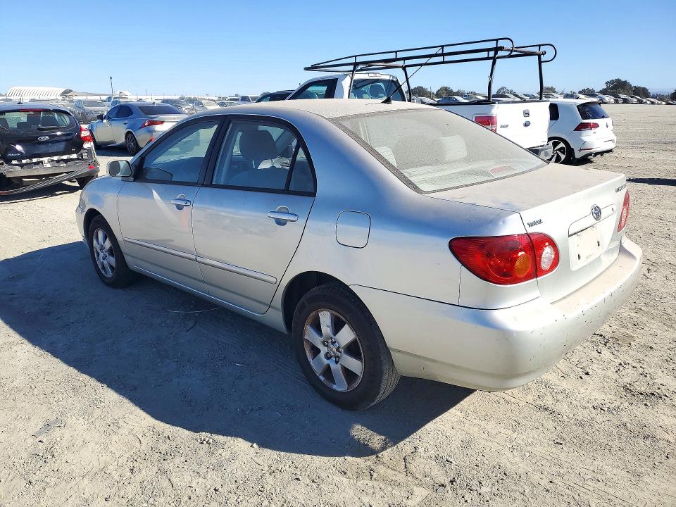 Снимка 2 от търг – 2004 TOYOTA COROLLA с VIN JTDBR38E042031467