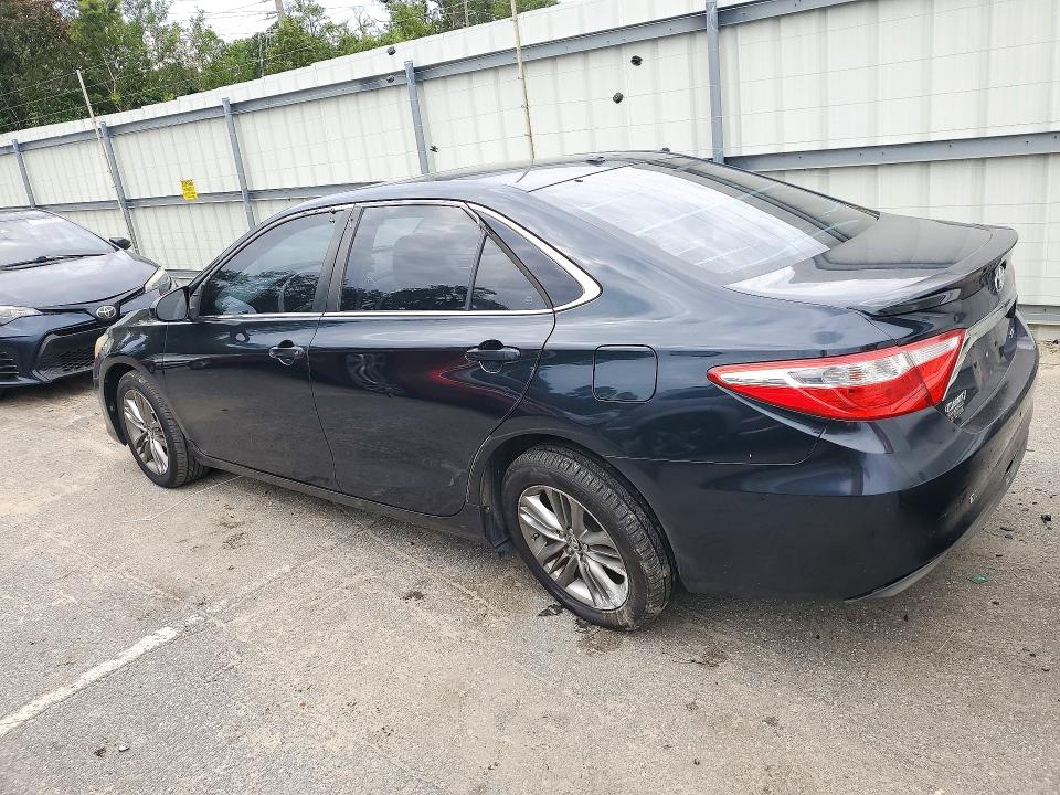 Снимка 2 от търг – 2015 TOYOTA CAMRY с VIN 4T1BF1FKXFU087599