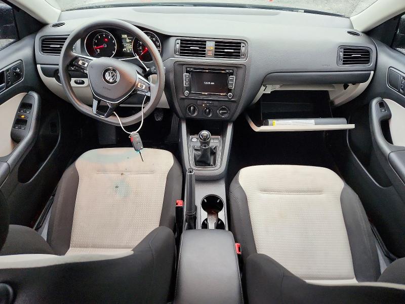 Снимка 8 от търг – 2015 VOLKSWAGEN JETTA с VIN 3VW1K7AJ9FM426495