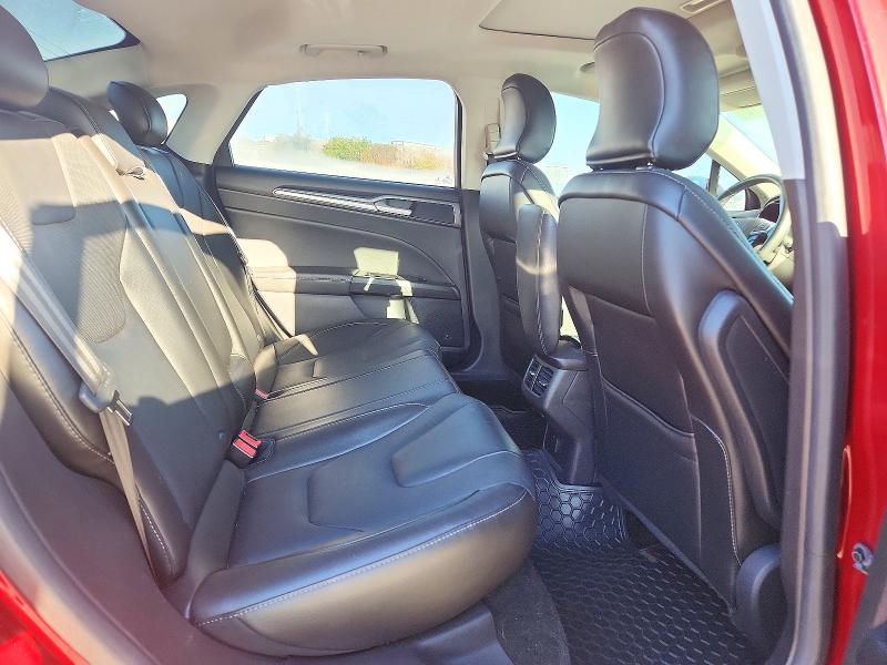 Photo 10 from auction – 2016 FORD FUSION with VIN 3FA6P0K98GR240365