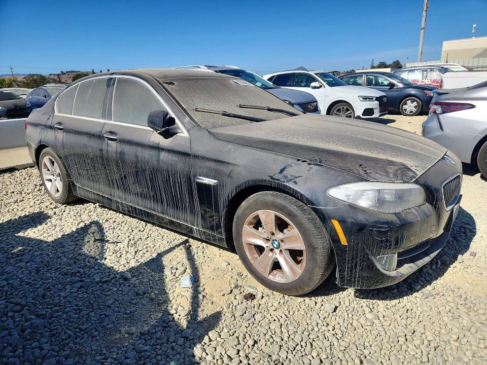 Снимка 4 от търг – 2013 BMW 528 с VIN WBAXG5C56DD234539