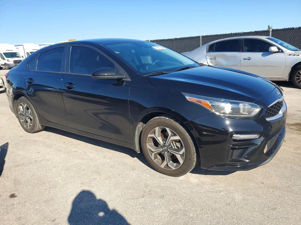 Photo 4 from auction – 2019 KIA FORTE with VIN 3KPF24ADXKE037273