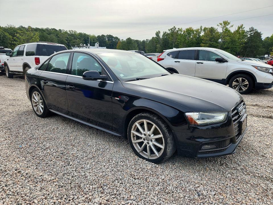 Foto 4 de la subasta – 2015 AUDI A4 con VIN WAUBFAFL5FA074030