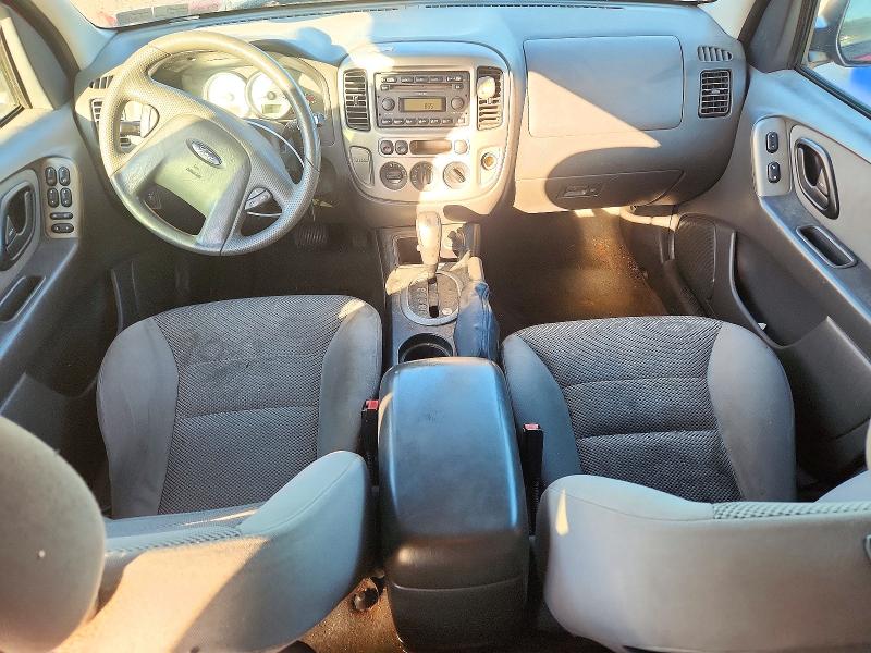 Photo 8 from auction – 2005 FORD ESCAPE with VIN 1FMYU93195DA14118