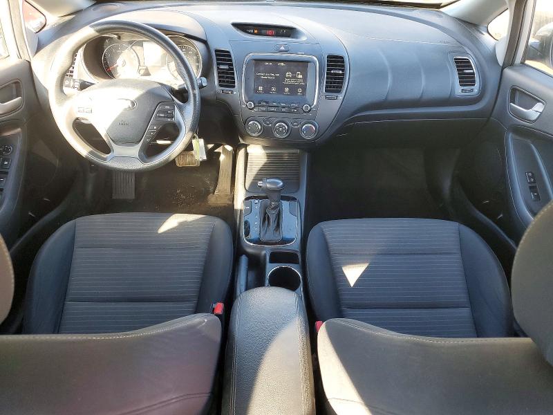 Фото 8 с аукциона – 2018 KIA FORTE с VIN 3KPFL4A73JE195248
