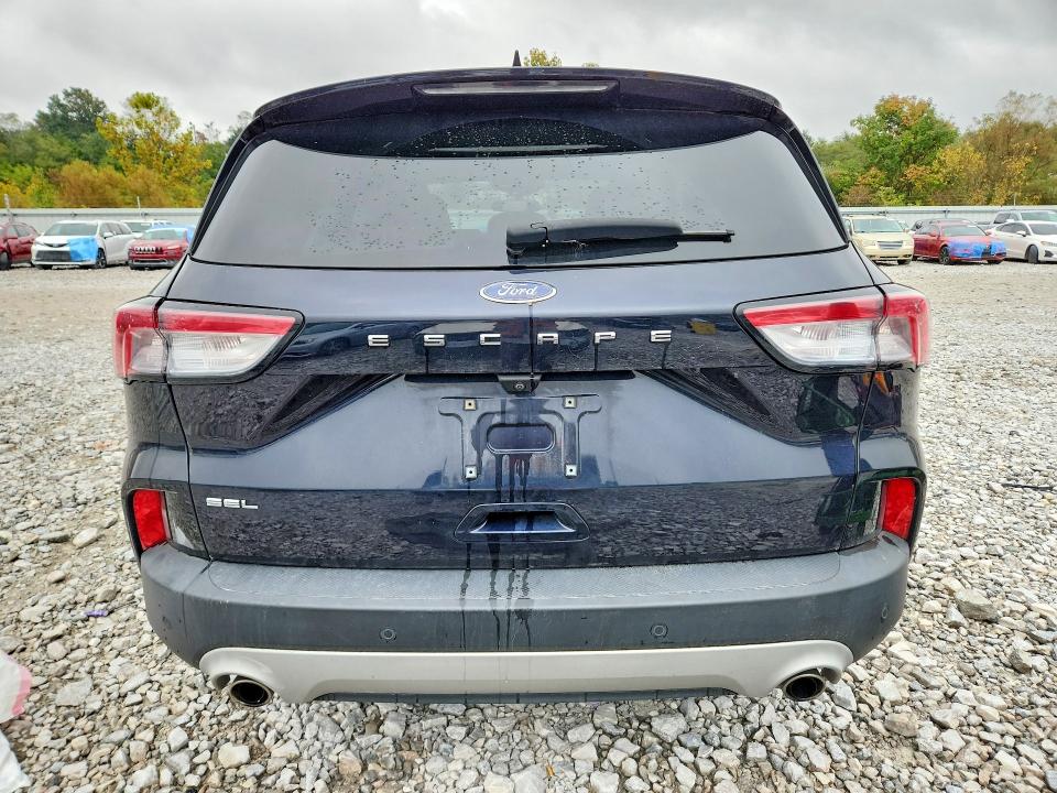 Foto 6 de la subasta – 2021 FORD ESCAPE con VIN 1FMCU0H63MUB19018