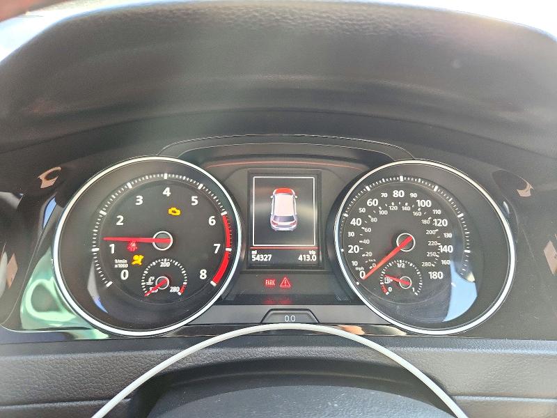 Снимка 9 от търг – 2021 VOLKSWAGEN GTI с VIN 3VW5T7AUXMM010851