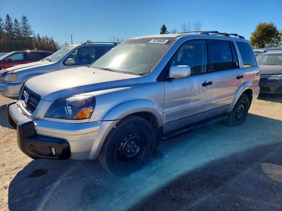 HONDA PILOT 2004 с VIN 2HKYF18534H559249 - Снимка от търг