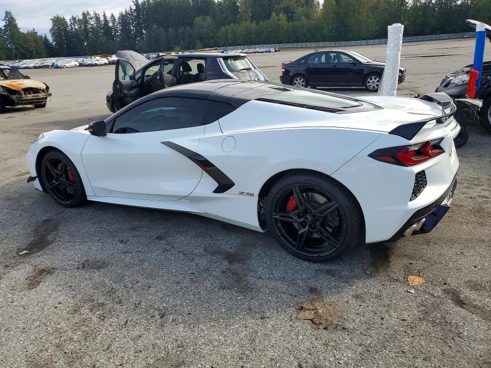 Снимка 2 от търг – 2021 CHEVROLET CORVETTE с VIN 1G1YB2D40M5117553