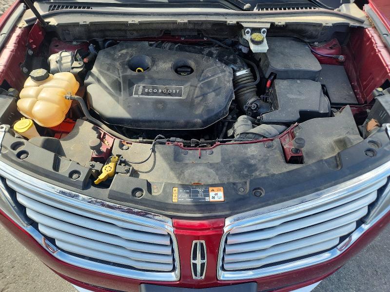 Photo 11 from auction – 2016 LINCOLN MKC with VIN 5LMCJ1C94GUJ21393