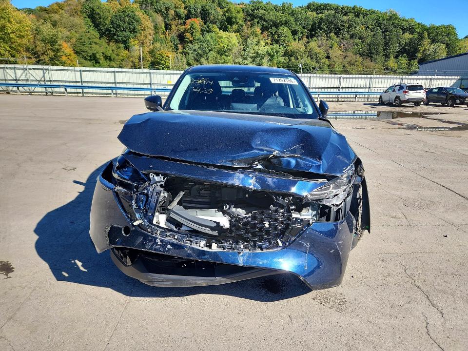 Снимка 5 от търг – 2022 MAZDA CX-5 с VIN JM3KFBCMXN0553710