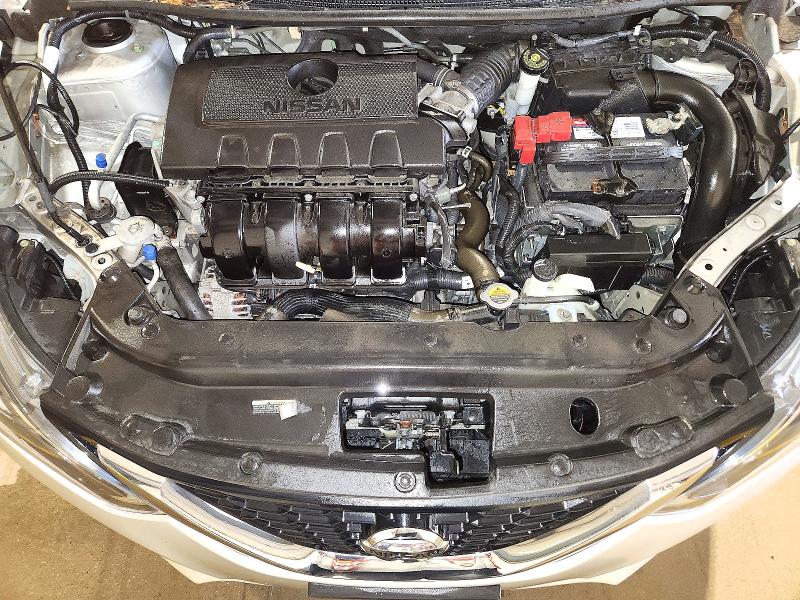 Снимка 11 от търг – 2017 NISSAN SENTRA с VIN 3N1AB7AP5HY335732
