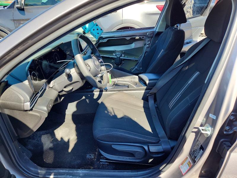 Снимка 7 от търг – 2024 HYUNDAI ELANTRA с VIN KMHLM4DG7RU663907